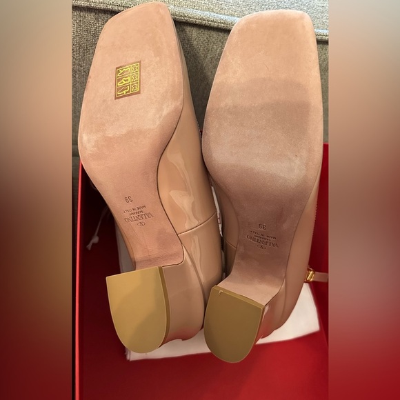 Valentino Garavani - Rose Tan-Go 60mm - patent leather pumps - VLogo - Size 39 - Picture 4 of 6